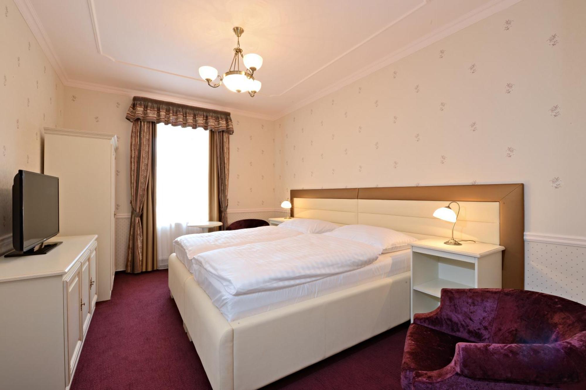 Hotel Gold Chotoviny Luaran gambar