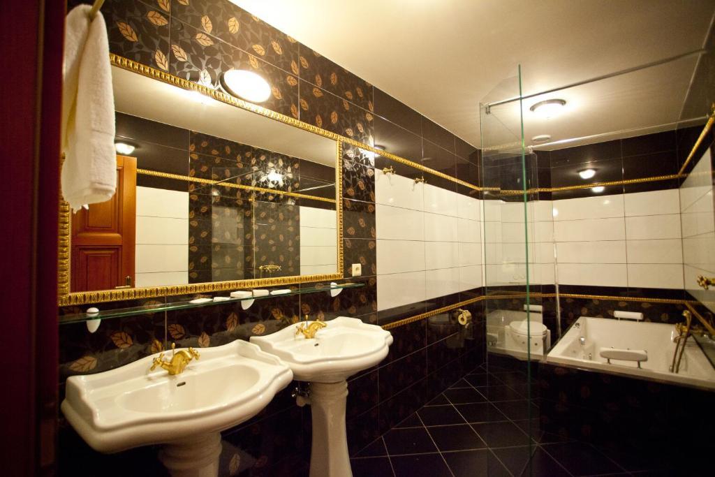 Hotel Gold Chotoviny Bilik gambar